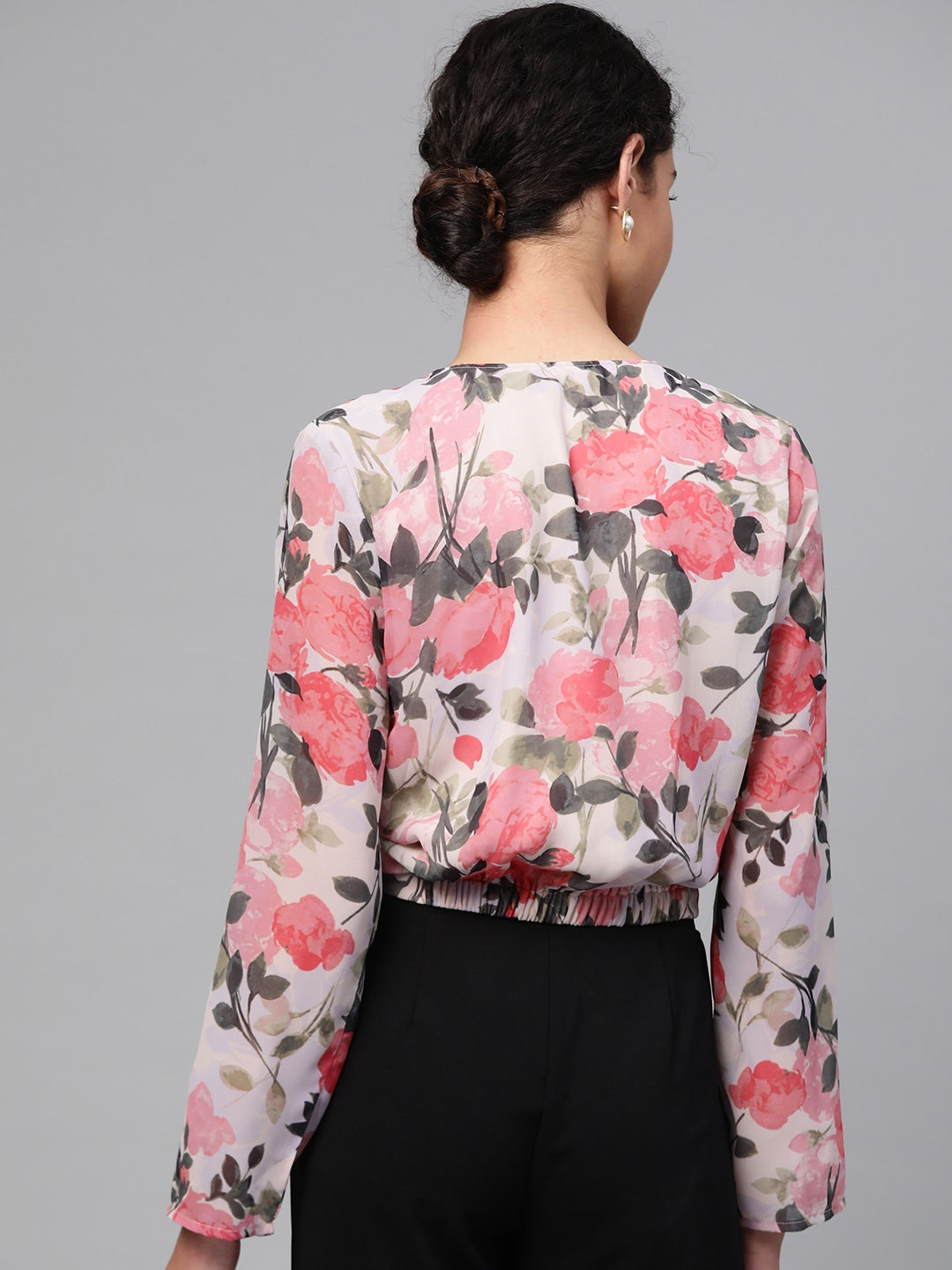 SASSAFRAS - Twisted Crop Top - Beige & Pink Floral Crop Top - - 0abd9c54-1e23-408e-b737-b9e56586267e1580275490691-SASSAFRAS-Women-Beige-Printed-Blouson-Top-7061580275489373-4