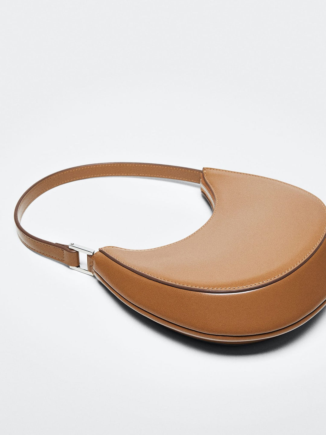 MANGO - Handbag - Half Moon Style Baguette Bag - Brown - 0d7ec5f3-f955-4230-a88a-a6c6a4b392f41662465702081WaistcoatMangoKidsBoysSweatersMangoKidsBoysSweatshirtsMangoK4