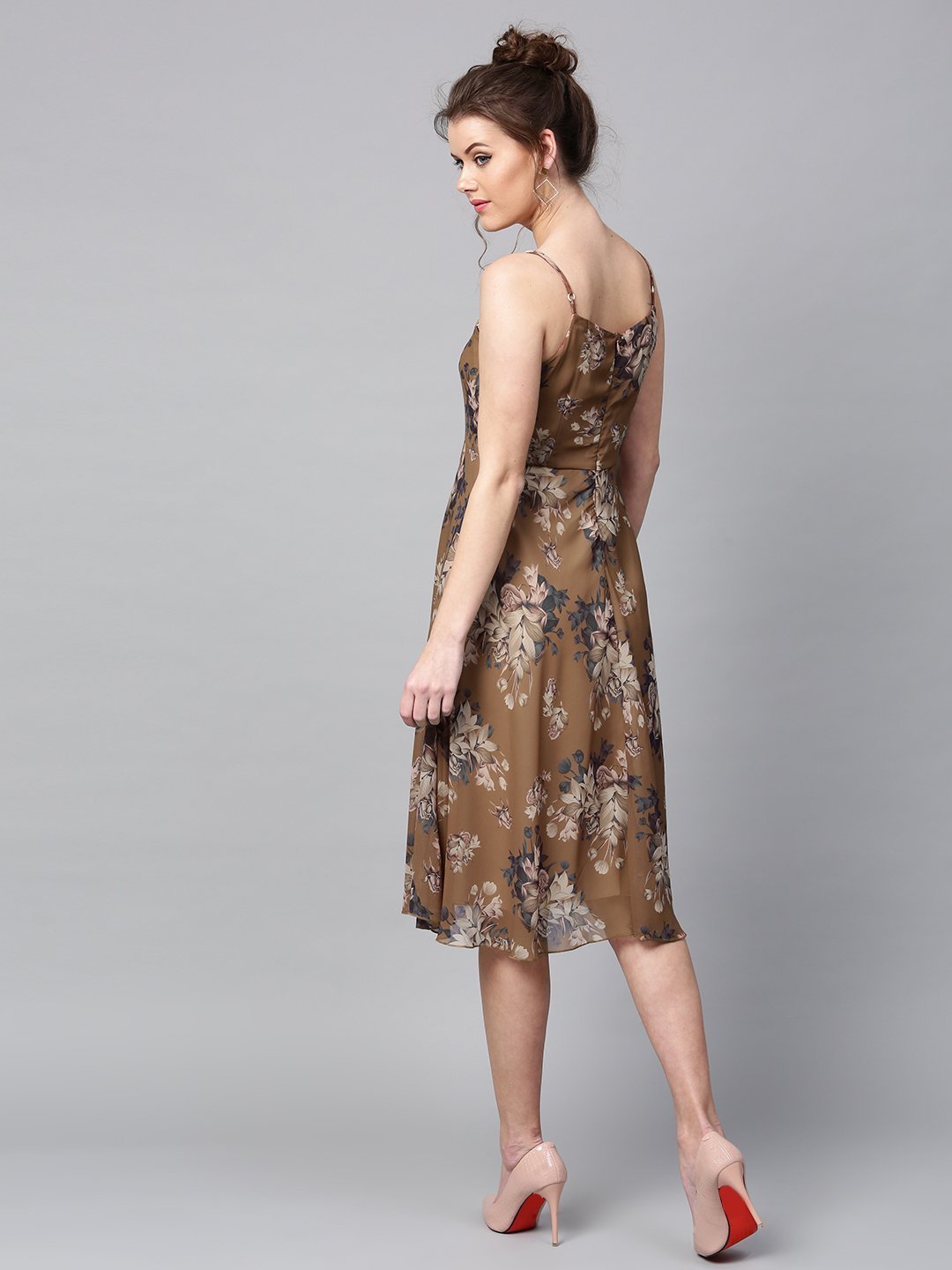 Dress Star - Dress - Floral Printed Maxi Dress - Brown And Charcoal Grey - 11518700939640-SASSAFRAS-Women-Brown-Printed-A-Line-Dress-7651518700939501-5_ce300f80-16f8-4e51-b789-66c8191a54bd