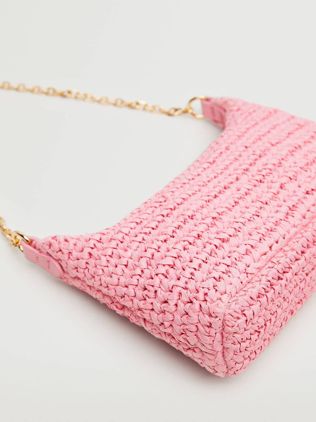 MANGO - Handbag - Basket Woven Shoulder Bag - Pink - 1658976d-d007-4ae8-bb90-3efb1f4b99dd1653536881802MANGOWomenBlackSolidStilettosWalletsMANGOWomenHandbagsMANGOW4