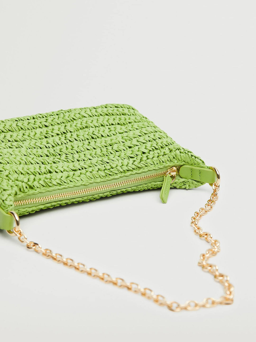 MANGO - Handbag - Basket Woven Shoulder Bag - Green - 1b3e70e9-ccae-4496-b633-2599ce9edee41665550299892MANGOWomenGreenSelfDesignStructuredShoulderBag5