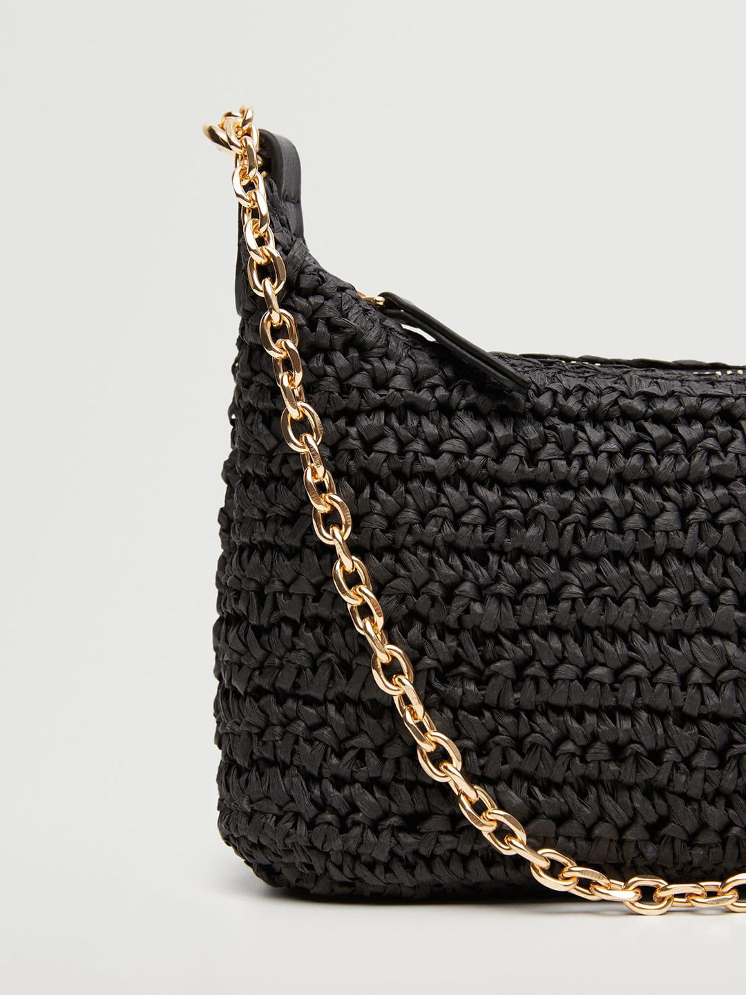 MANGO - Handbag - Basket Woven Shoulder Bag - Black - 1eb960d0-c6bf-4576-8328-e76926c4379b1653537025763MANGOWomenBlackSolidStilettosWalletsMANGOWomenHandbagsMANGOW4