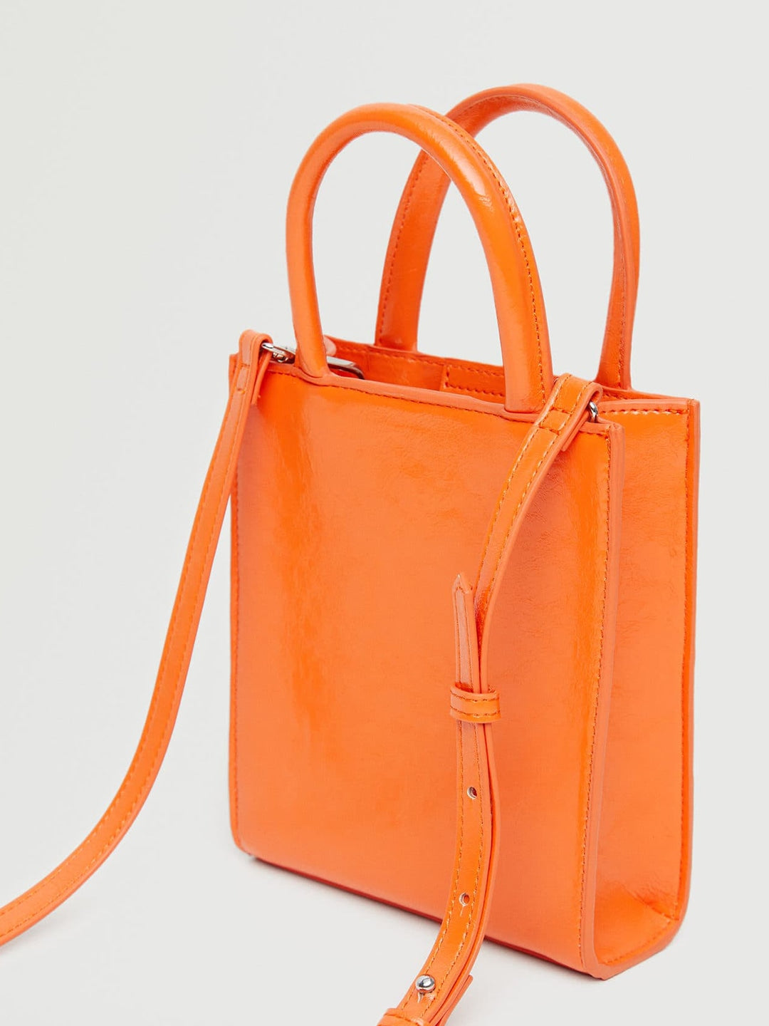 MANGO - Handbag - Women Structured Handheld Bag - Orange - 495df40d-18af-4b15-a8ce-0833f340223f1668512666841-MANGO-Orange-Solid-Structured-Handheld-Bag-with-Detachable-S-3