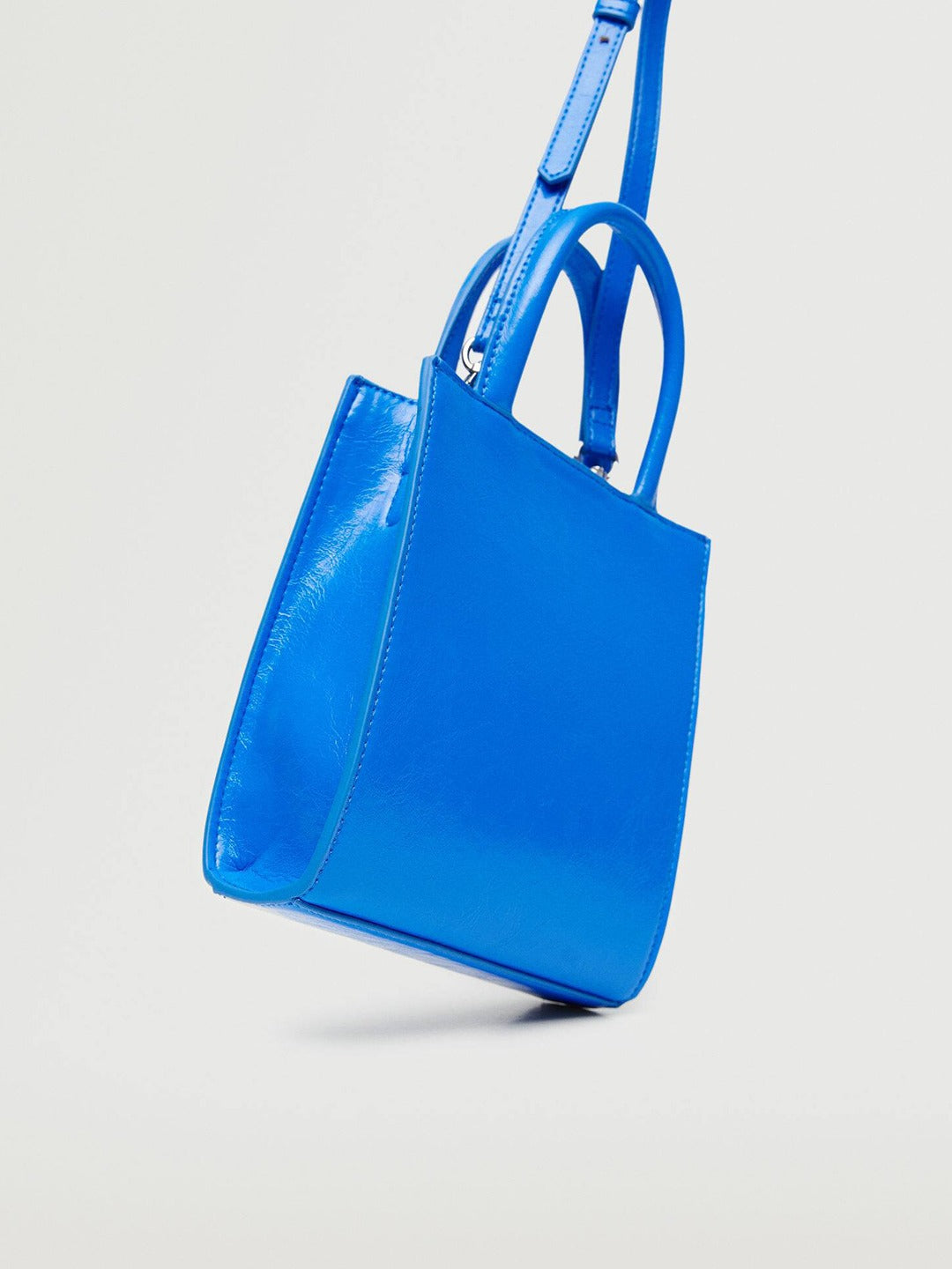 MANGO - Handbag - Women Structured Handheld Bag - Blue - 55d5eae9-f288-432f-af66-73fe2c7493ce1651645798626HeelsMANGOWomenFlatsMANGOWomenHandbagsMANGOWomenHandbagsMANG3