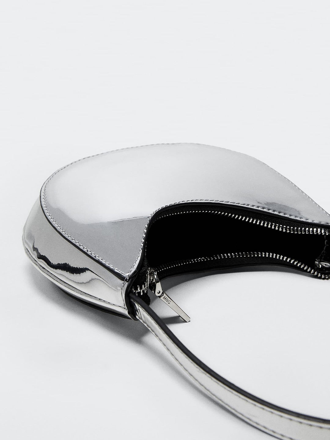 MANGO - Handbag - Half Moon Style Baguette Bag - Silver - 77c282eb-0aab-4386-9f78-6d5638dd2e781663562261894HandbagsMANGOWomenBootsMANGOWomenCasualShoesMANGOWomenFlatsM3