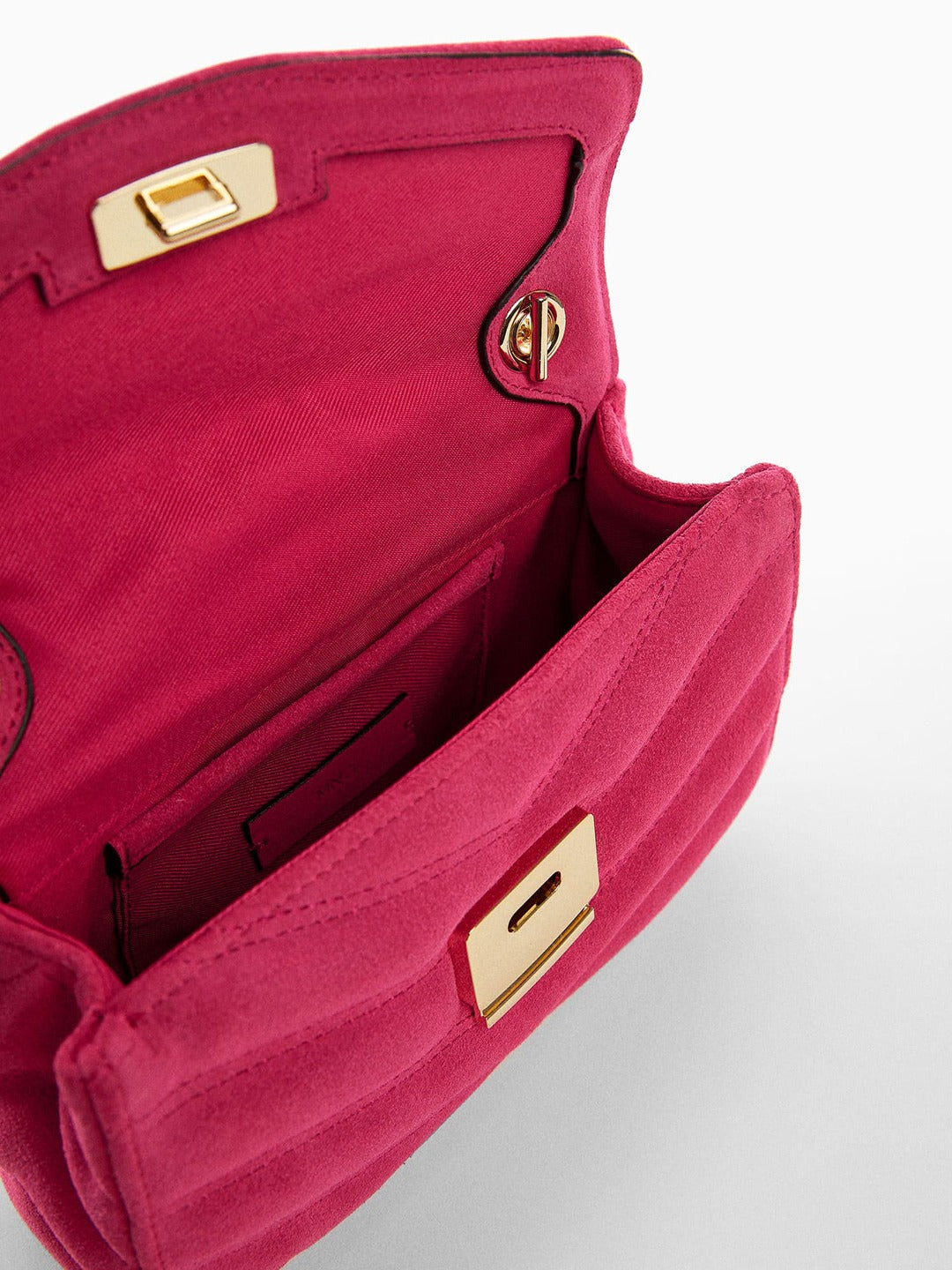 Mango - Sling bag - Leather Red Quilted Sling Bag - Onesize - 99a2ac30-2cb8-4b11-b796-616f5c3704c31673948679634WalletsMANGOWomenEarringsMANGOWomenEarringsMANGOWomenHeelsMA5