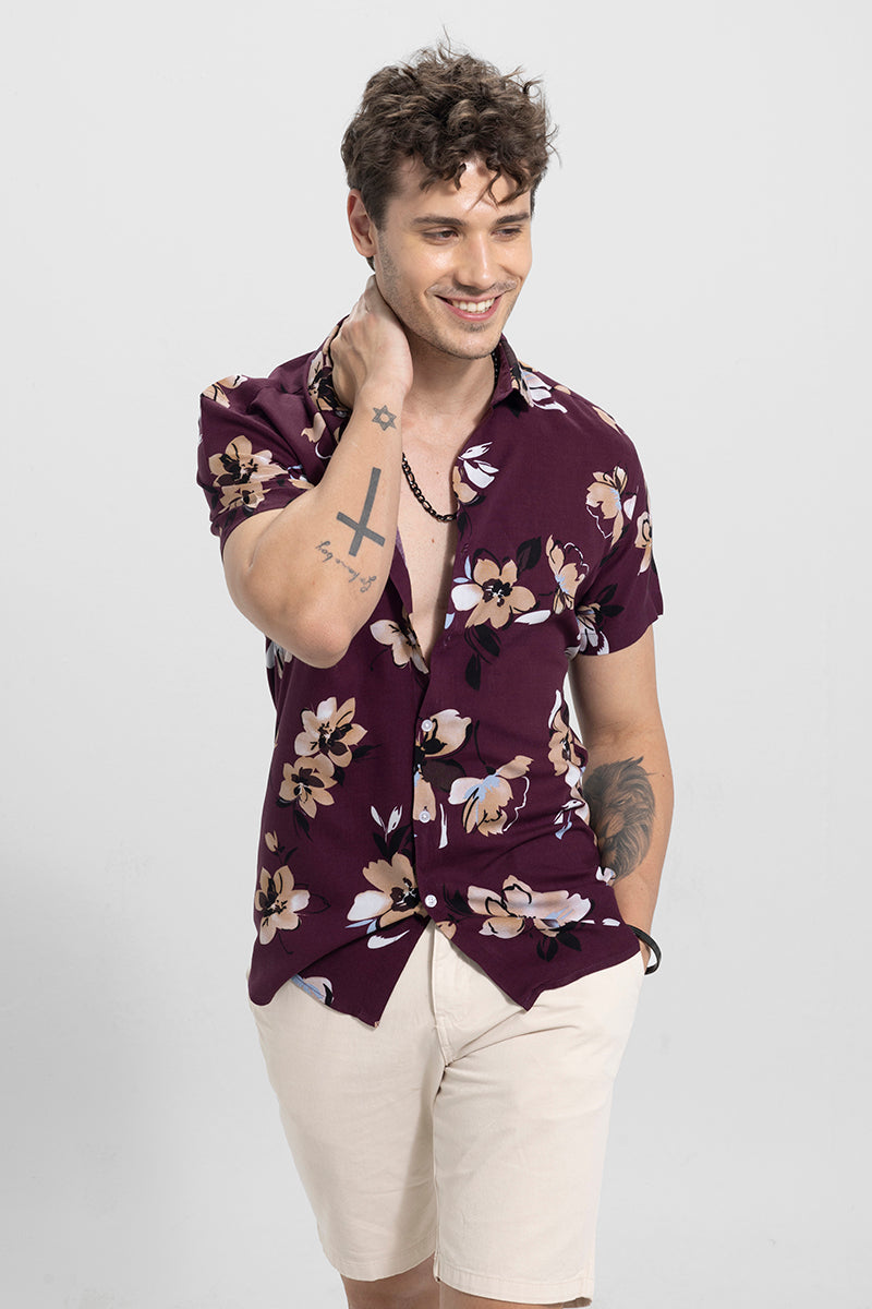 Snitch - Tshirts - Garden Viola Shirt - Maroon - Augusto_23rdFeb3559_1800x1800_547ea8ea-2c2f-4bb6-9c59-a6c2f4e9be03