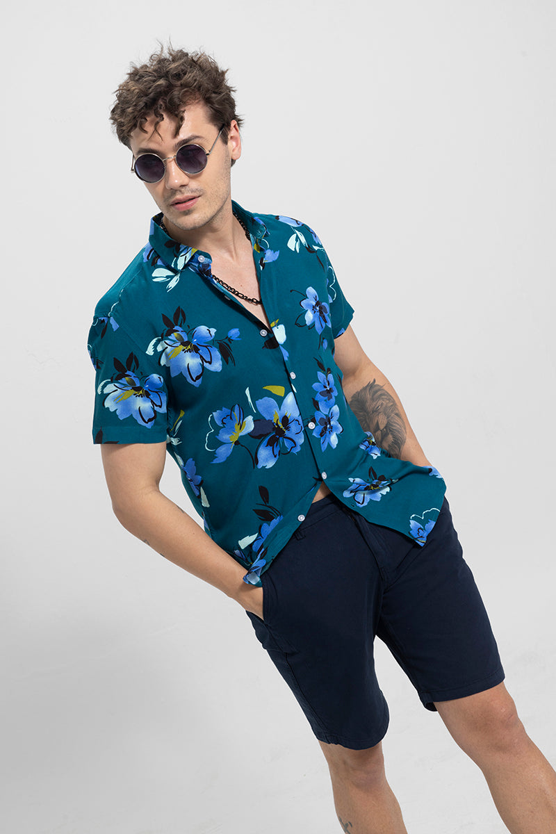 Snitch - Tshirts - Garden Viola Shirt - Blue - Augusto_23rdFeb3782_1800x1800_f3f8c748-4294-4371-9847-d7895440c159