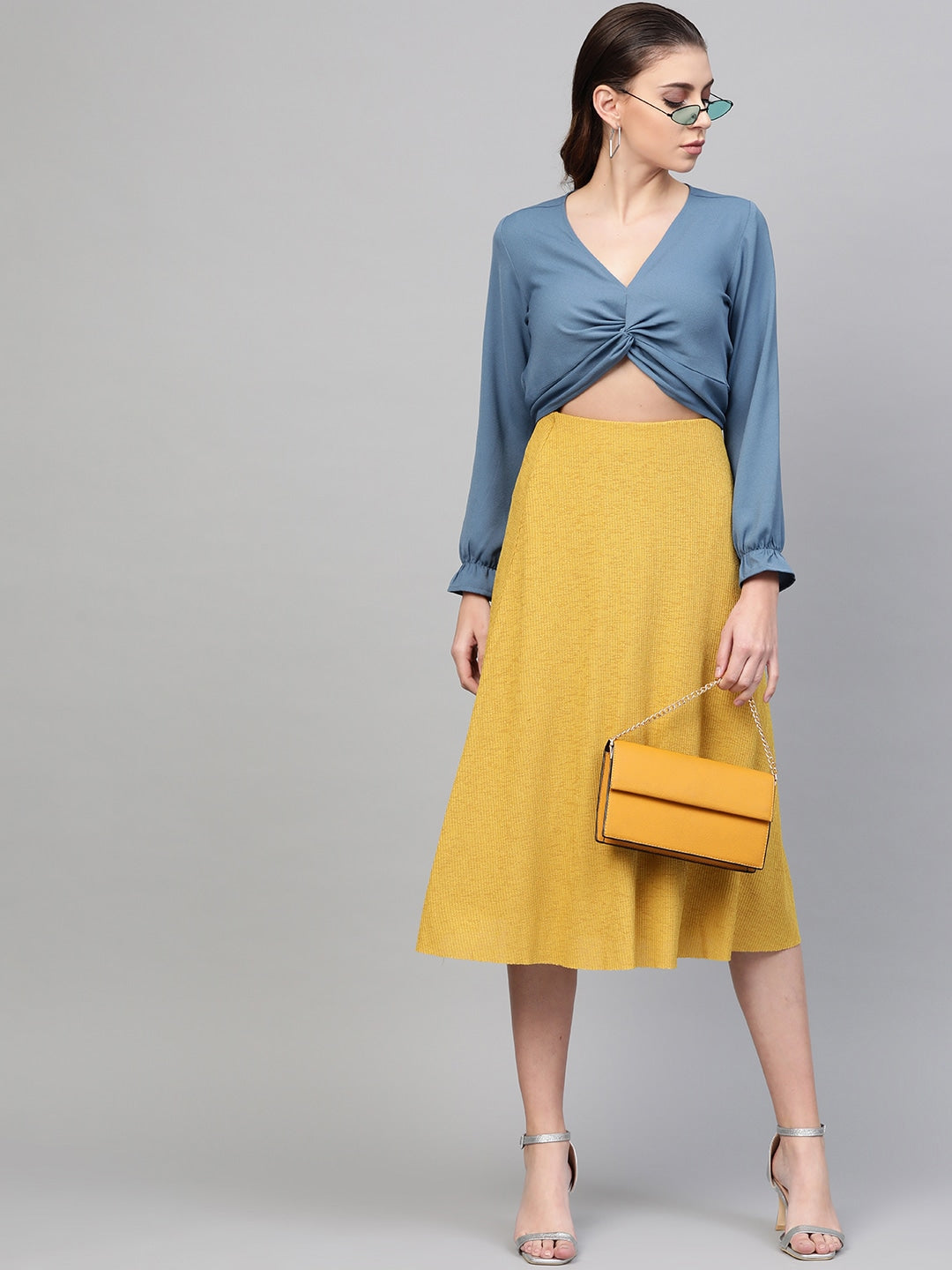 SASSAFRAS - Twisted Crop Top - Blue Solid Twisted Cropped Top - 2XL - a02b1184-f90f-4e0f-9bd6-9bae7268b4781580191181977-SASSAFRAS-Women-Blue-Solid-Top-3021580191180604-5