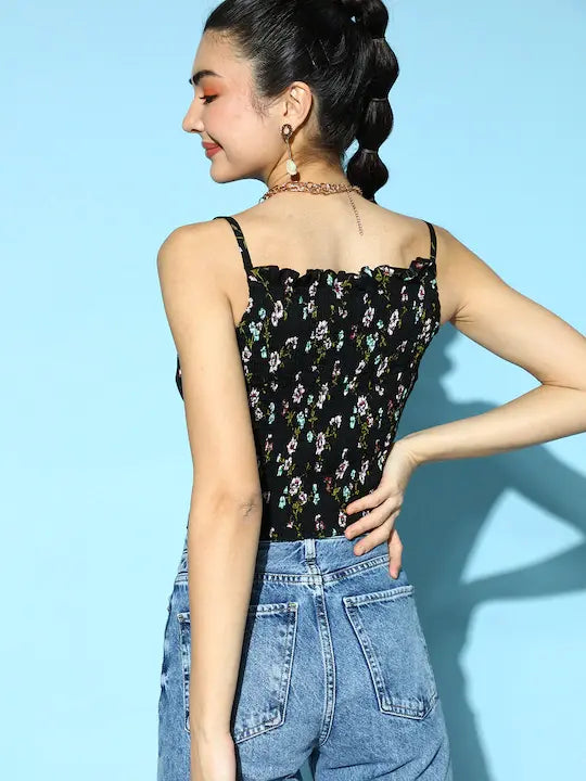 Berrylush - Twisted Crop Top - Floral Frilled Top - Black - 99160538-578e-4c9e-8579-b880b57338521646197068149-UF-Women-Tops-9361646197067558-5