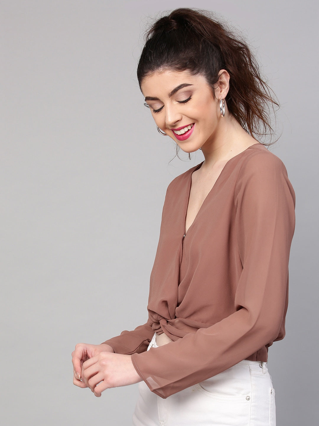 SASSAFRAS - Twisted Crop Top - Brown Solid Twisted Crop Top - - bb48cdbb-5ba0-4fb4-b34f-7fc24ecf670d1549267521234-SASSAFRAS-Women-Pink-Solid-Blouson-Top-1841549267519923-4